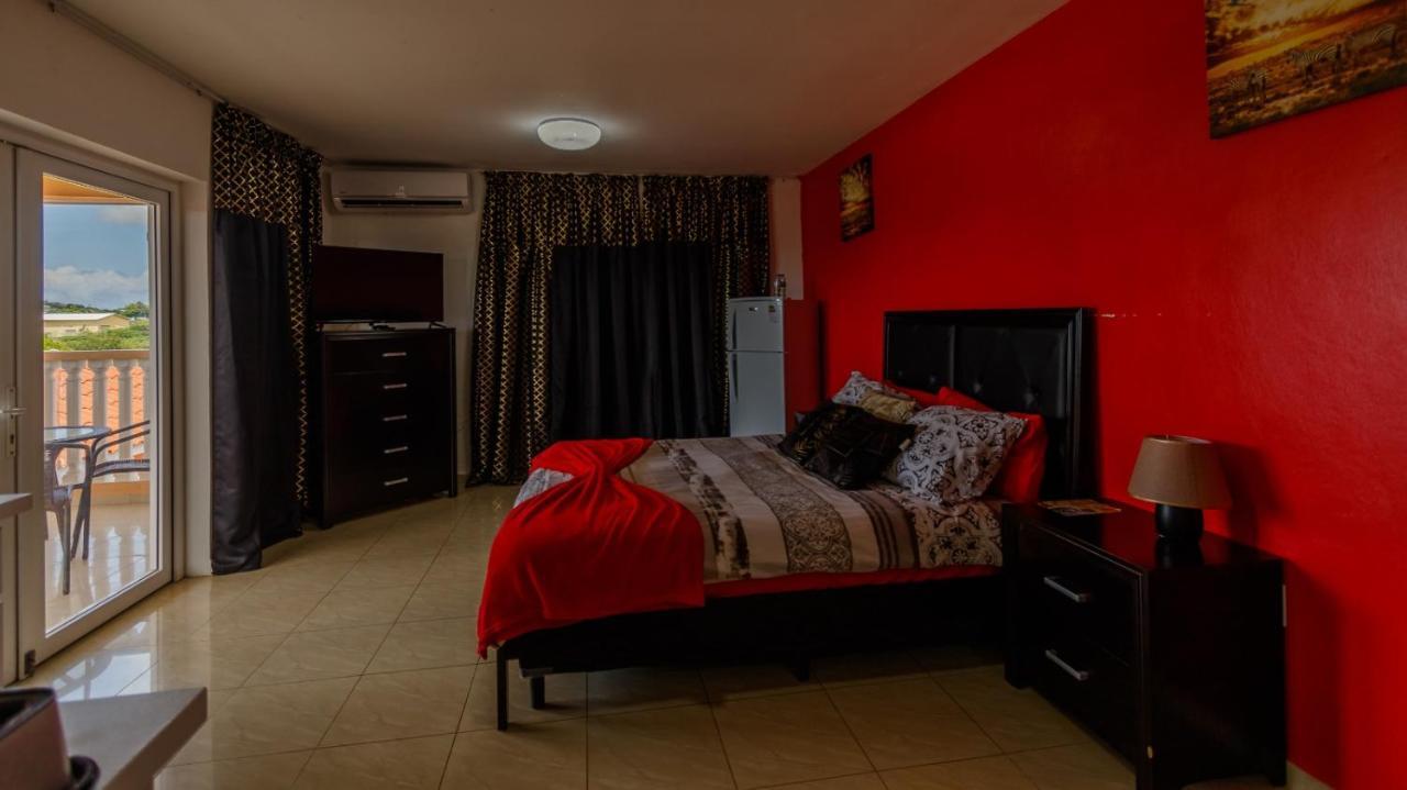 Omira Apartment Suites Виллемстад Экстерьер фото